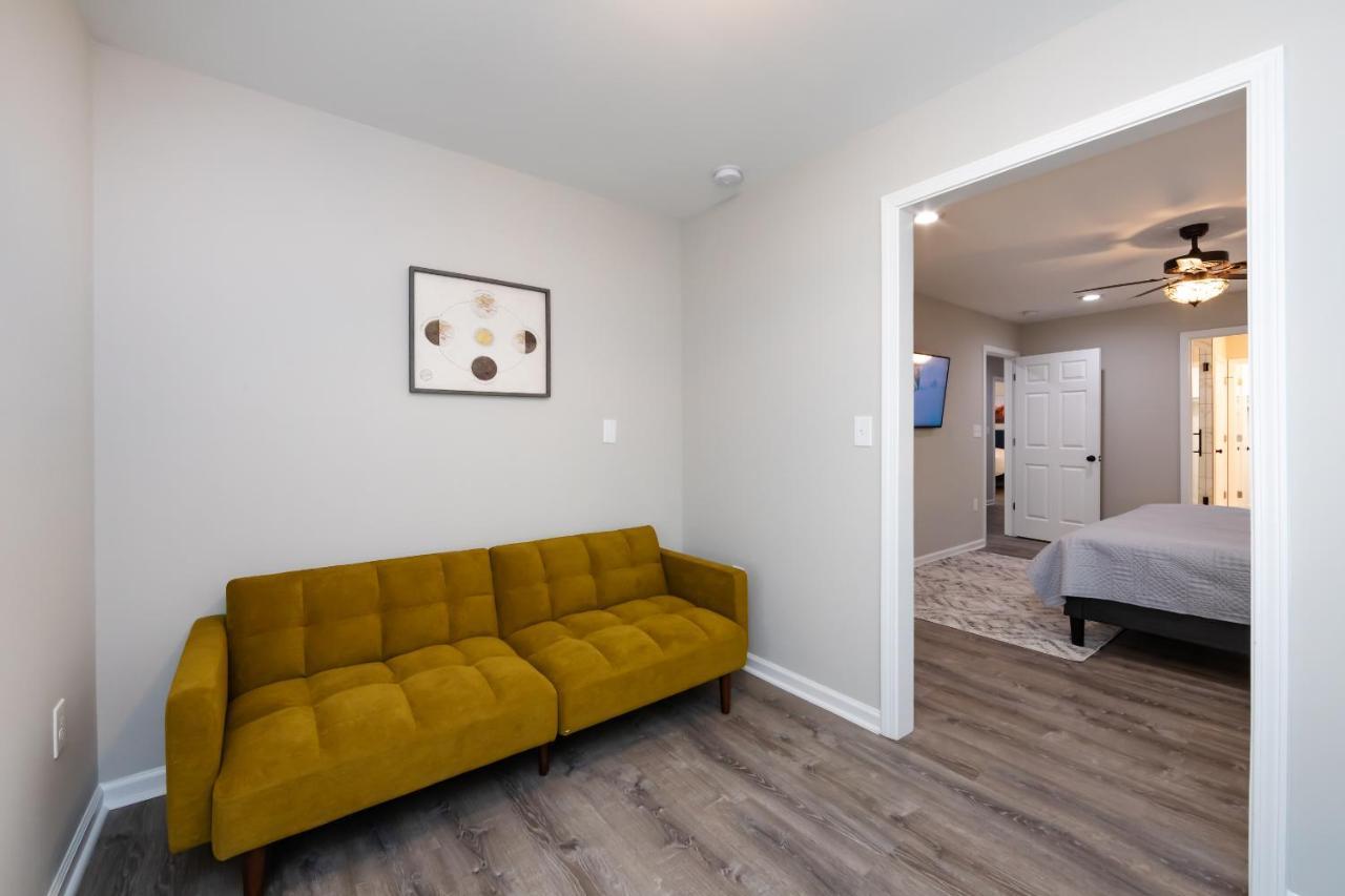 Brandnew Spacious 4 Bedroom House Minutes To Uptown שרלוט מראה חיצוני תמונה