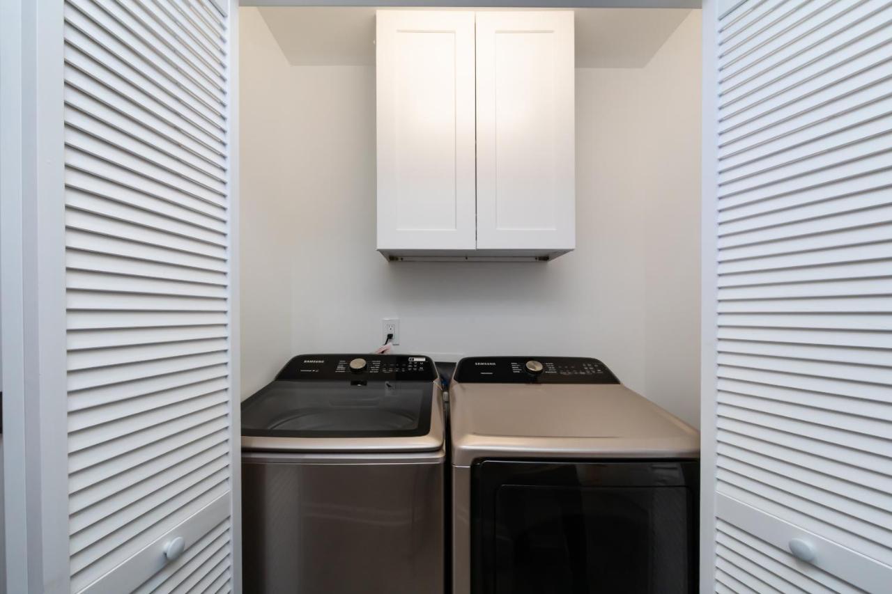 Brandnew Spacious 4 Bedroom House Minutes To Uptown שרלוט מראה חיצוני תמונה